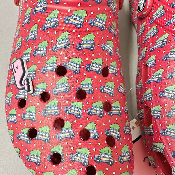 CROCS Classic Clog Vineyard Vines Holiday Red Whale Jibbitz Womens 11 Men 9 NWT - Picture 7 of 16